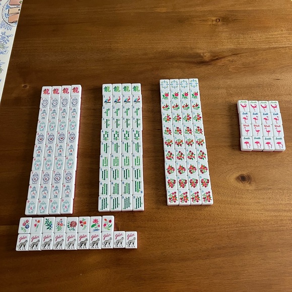 Mahjong Tile Set - Picture 2 of 8
